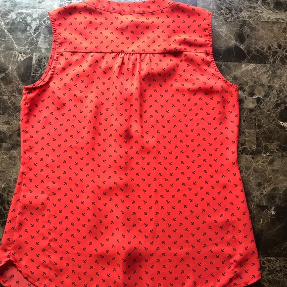 Banana Republic Sleeveless Blouse - Picture 3 of 3